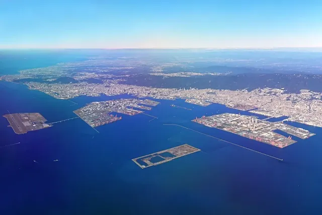 上空から見たポートアイランド
